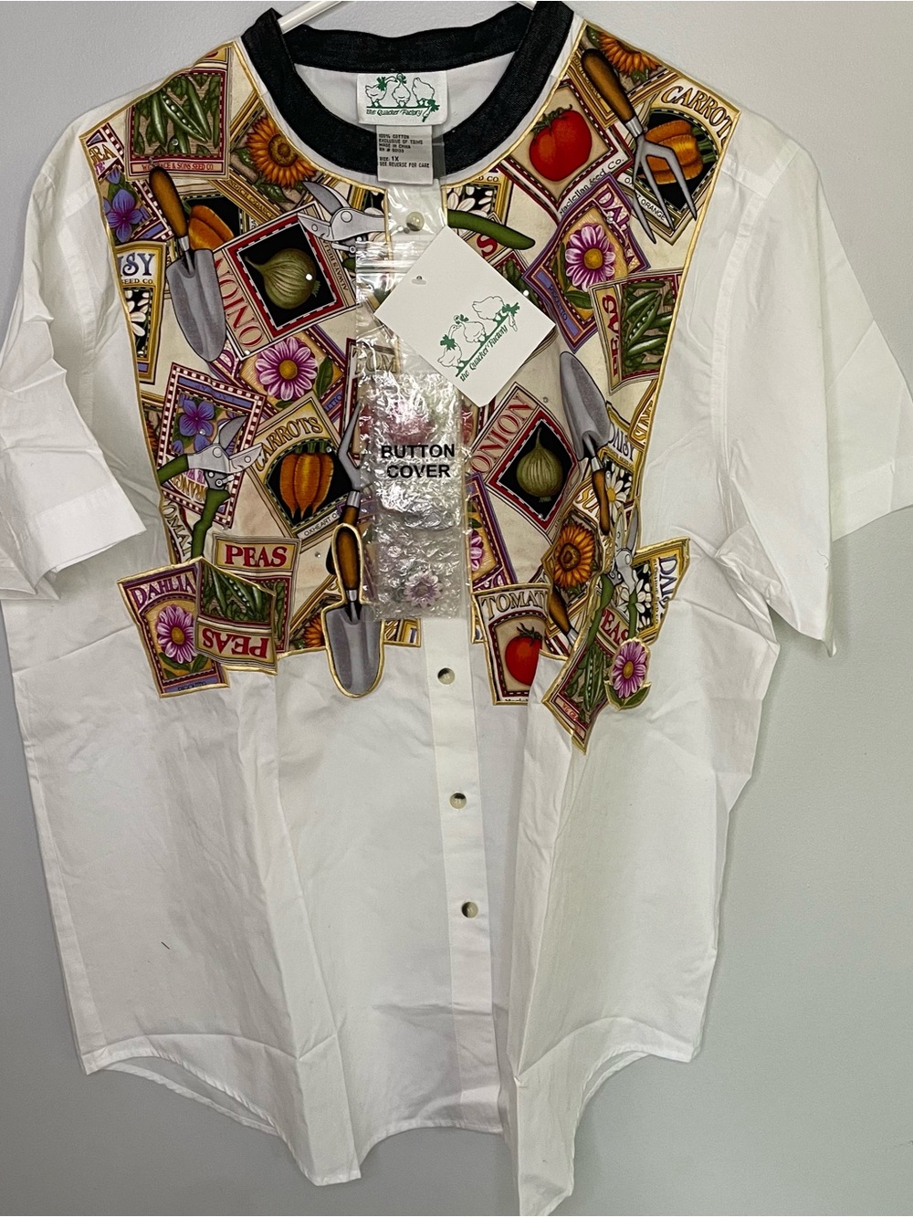 Garden Motif White Short-Sleeve Button-Up Shirt w Button Covers NWT 100% Cotton